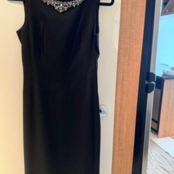 Hugo Boss dress 96% wool size 4 - Picture 1 of 5